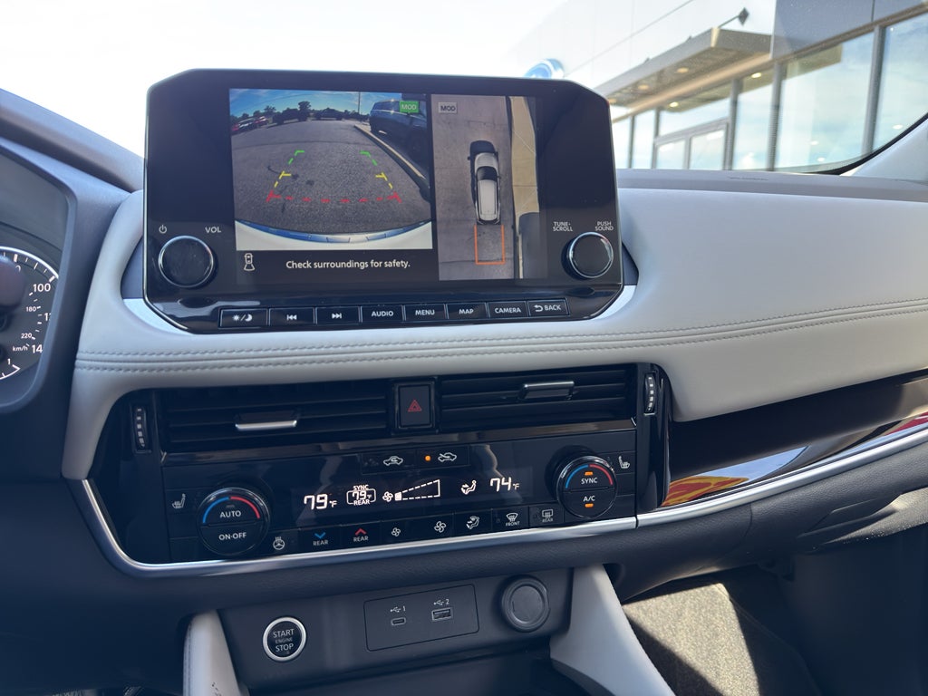 2022 Nissan Rogue SL