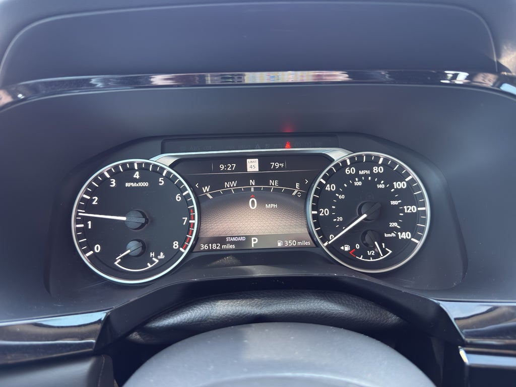 2024 Nissan Pathfinder SL