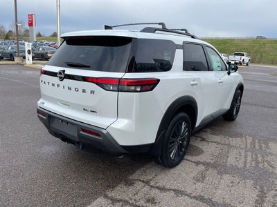 2026 Nissan Pathfinder SL