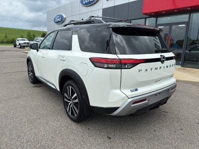 2024 Nissan Pathfinder Platinum