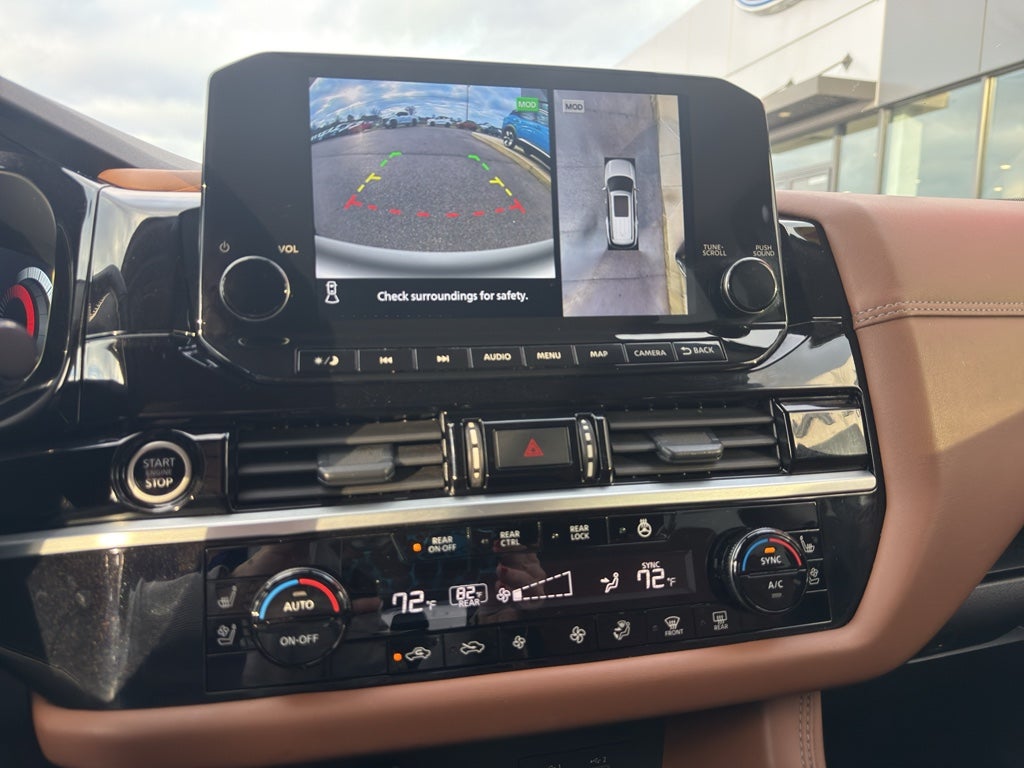 2024 Nissan Pathfinder Platinum