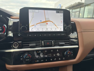 2024 Nissan Pathfinder Platinum