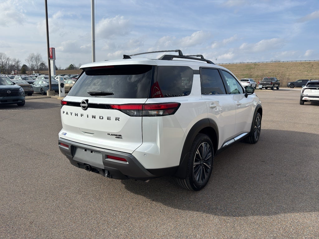 2026 Nissan Pathfinder Platinum