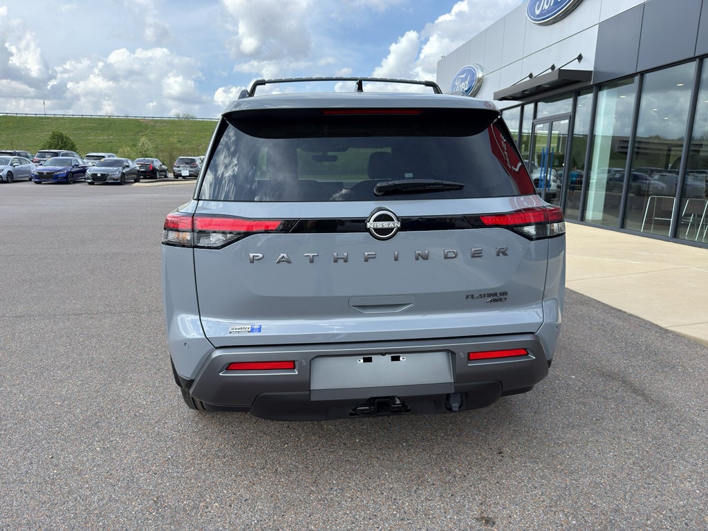 2026 Nissan Pathfinder Platinum