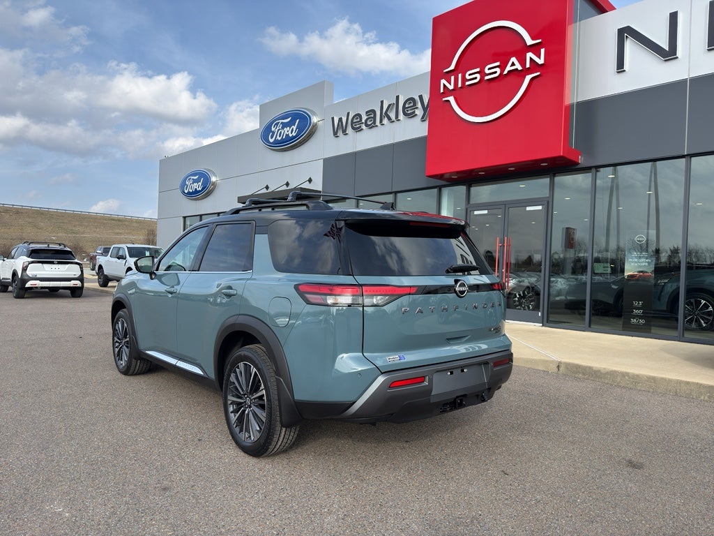 2026 Nissan Pathfinder Platinum