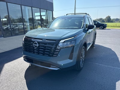 2026 Nissan Pathfinder Platinum