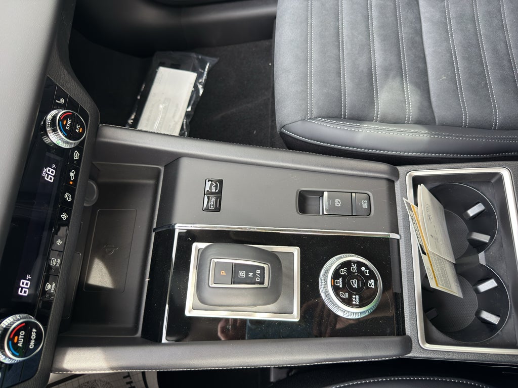 2026 Nissan ROGUE PHEV SL