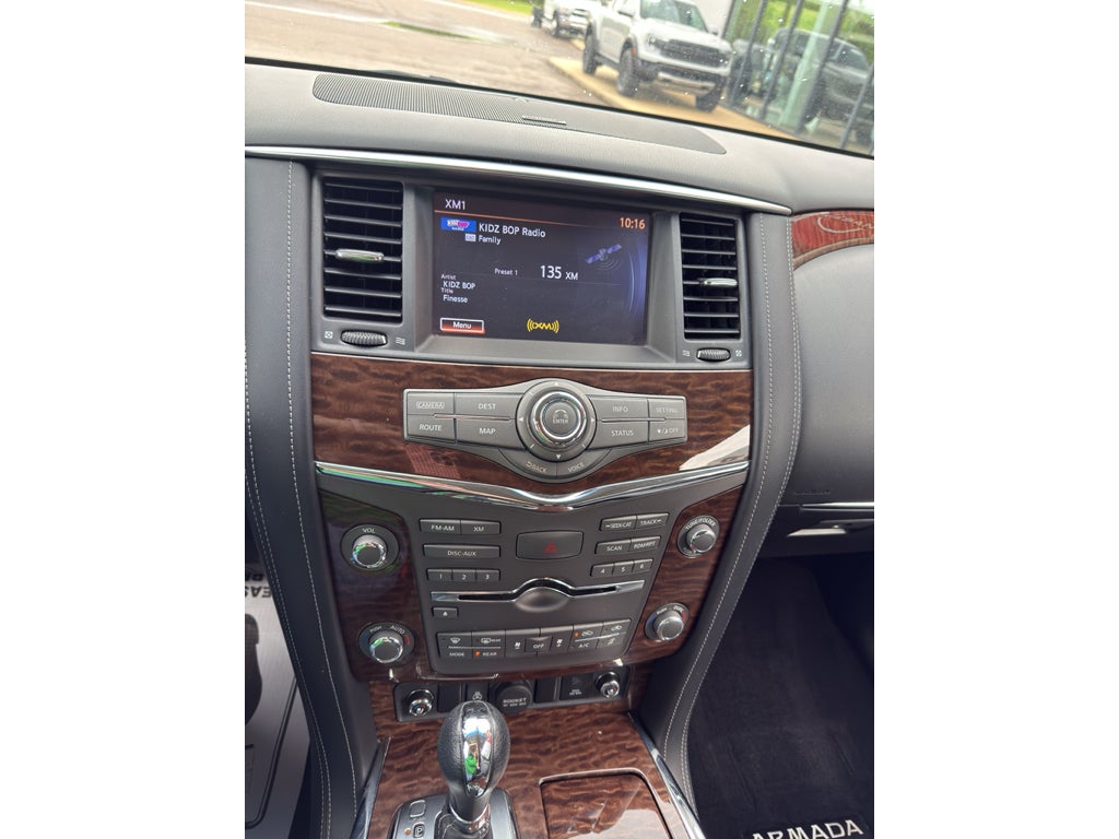 2017 Nissan Armada Platinum