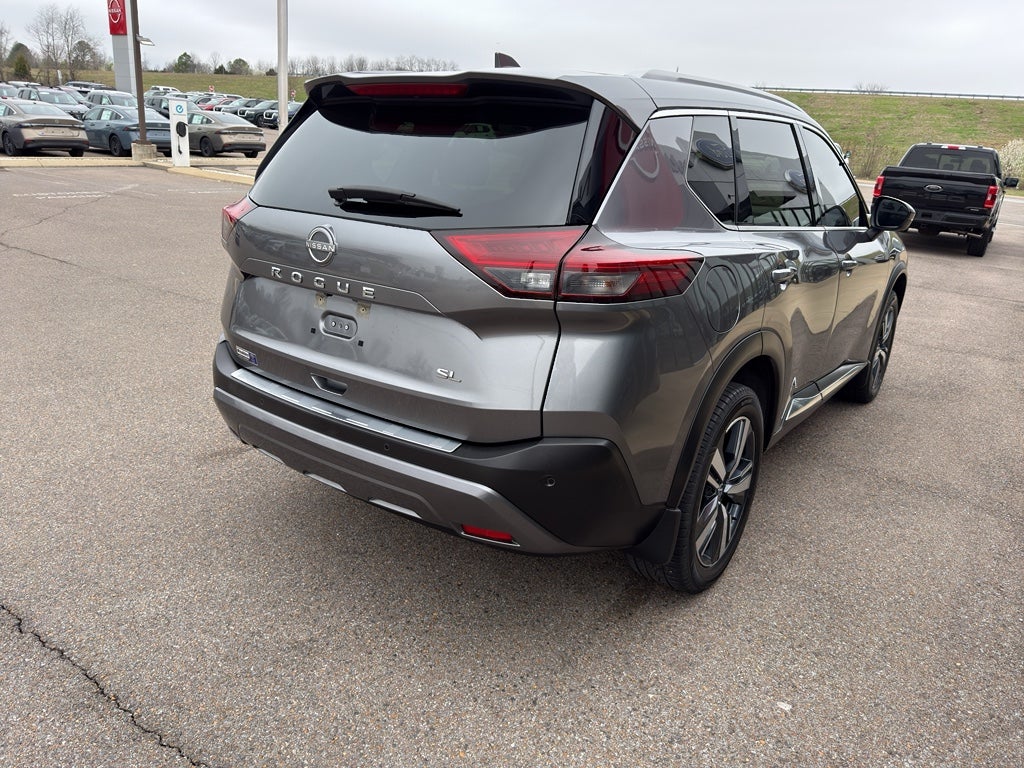 2023 Nissan Rogue SL