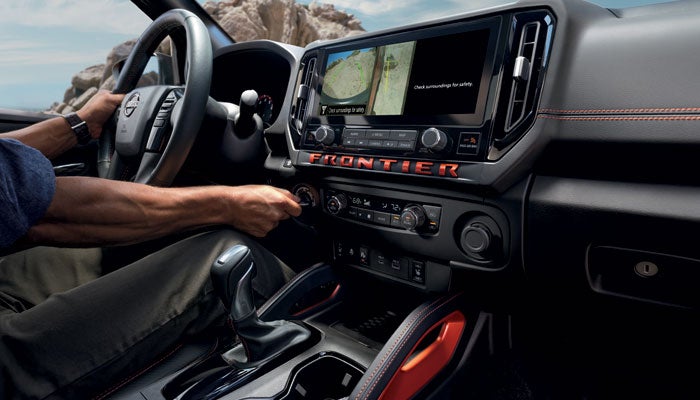 Weakley Nissan in Martin TN