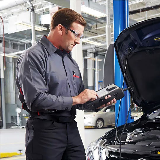 Weakley Nissan in Martin TN