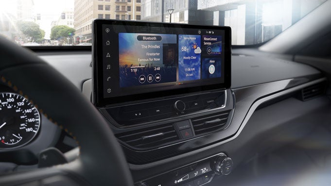 Weakley Nissan in Martin TN